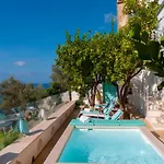 Casa Fioravante 게스트하우스 4*